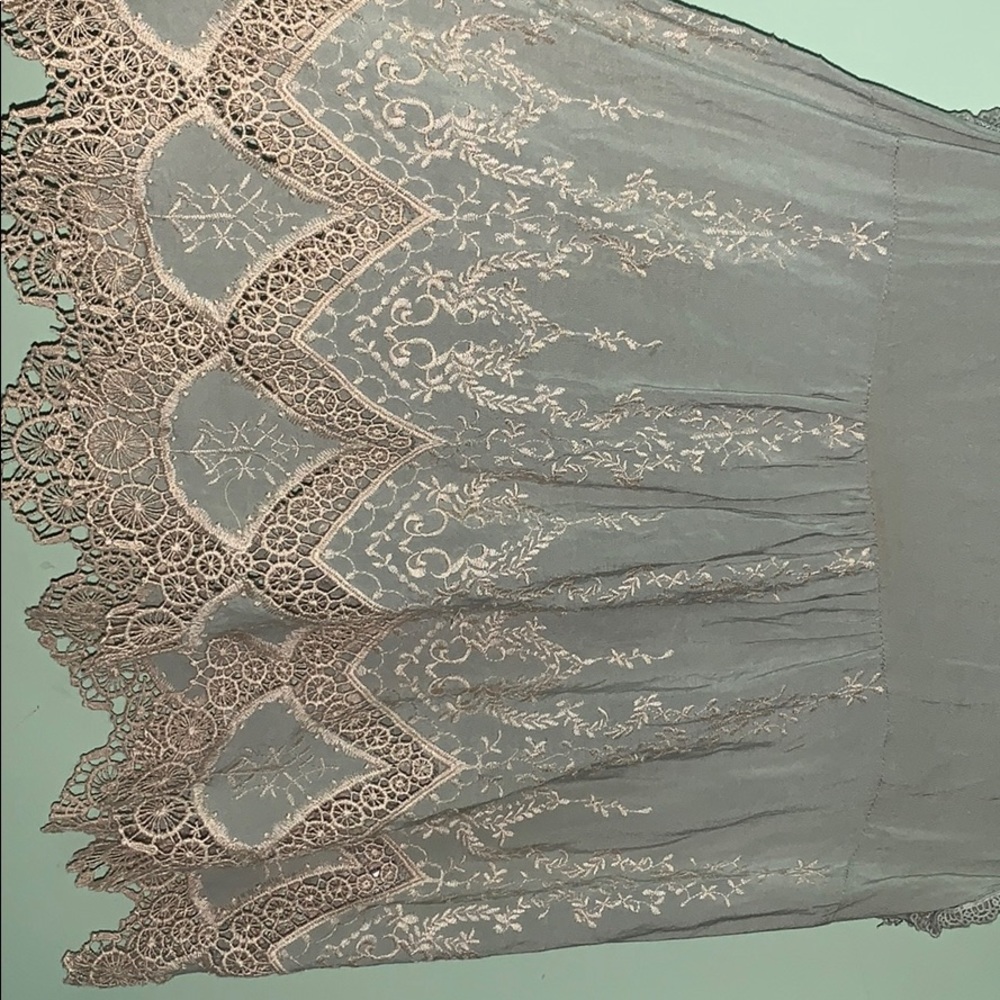 Altar’d state - Picture 2 of 3